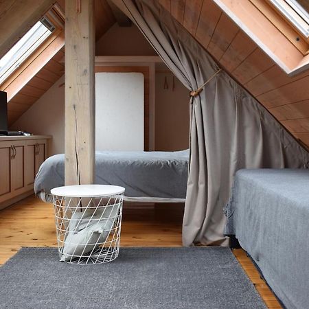 Petit Duplex De Charme Sous Les Toits Du Mont-Dore Экстерьер фото